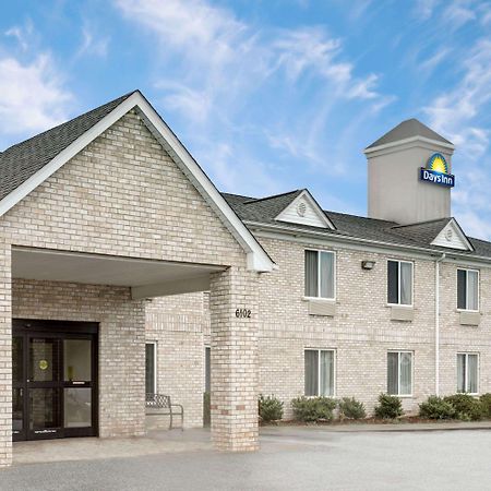 Days Inn By Wyndham Greensboro Nc Dış mekan fotoğraf