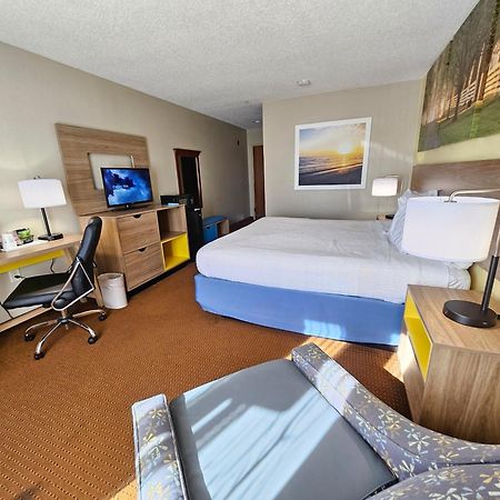 Days Inn By Wyndham Greensboro Nc Dış mekan fotoğraf