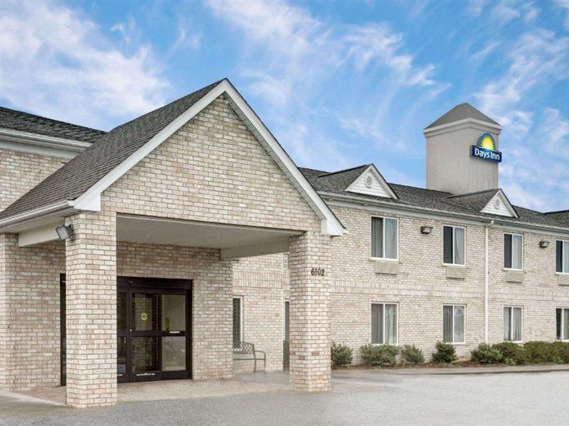 Days Inn By Wyndham Greensboro Nc Dış mekan fotoğraf