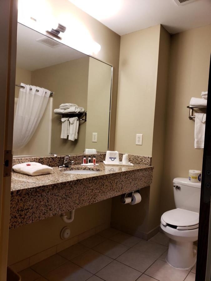 Days Inn By Wyndham Greensboro Nc Dış mekan fotoğraf